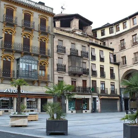 Plaza Constitucion 6 By Salamancavacacional