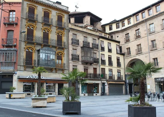 Plaza Constitucion 6 By Salamancavacacional