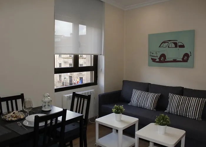 Plaza Constitucion 6 By Salamancavacacional