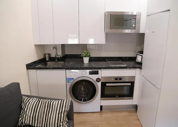 Plaza Constitucion 6 By Salamancavacacional